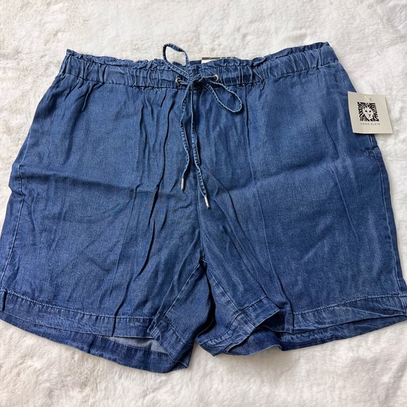NWT Anne Klein Drawstring Chambray Shorts Size Medium - Picture 11 of 15
